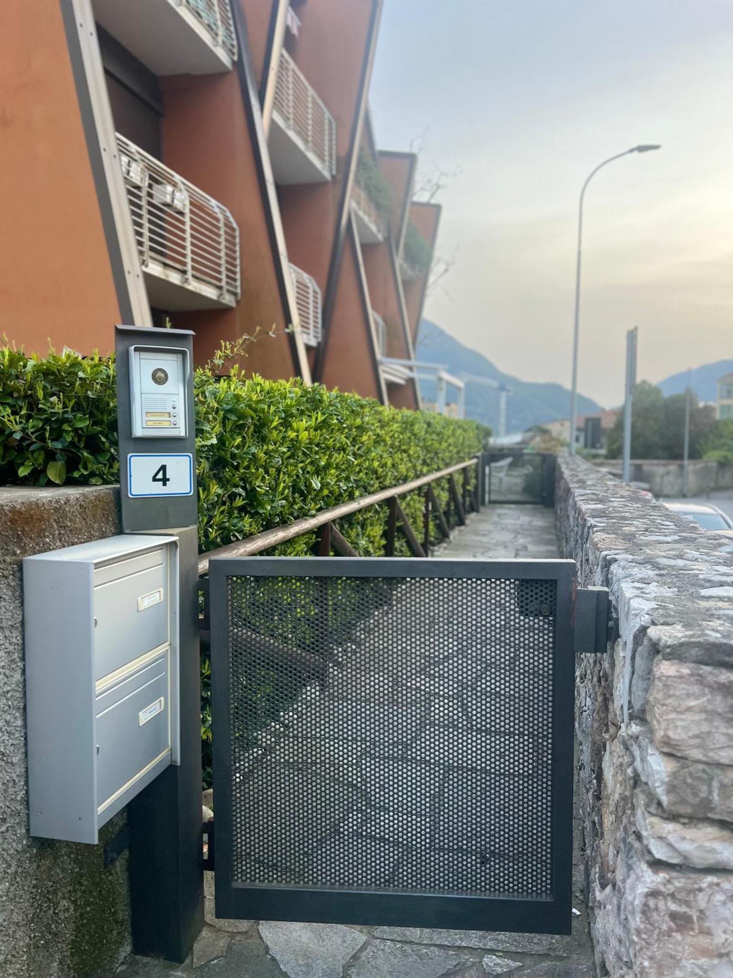 B&B Resilienza - Camera Privata Con Bagno Lecco Exterior photo